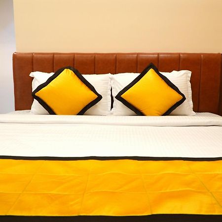 Uj Pallazzio - Business Class Luxury Hotel Tiruvannāmalai 外观 照片