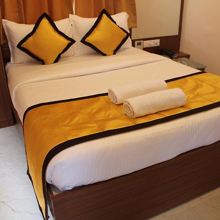 Uj Pallazzio - Business Class Luxury Hotel Tiruvannāmalai 外观 照片