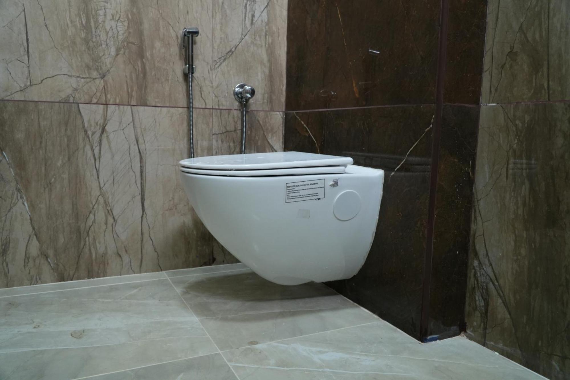 Uj Pallazzio - Business Class Luxury Hotel Tiruvannāmalai 外观 照片