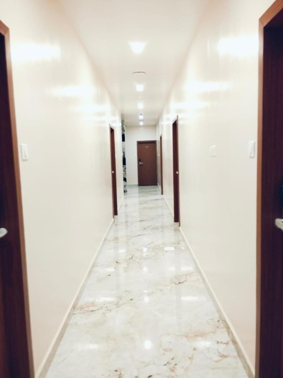 Uj Pallazzio - Business Class Luxury Hotel Tiruvannāmalai 外观 照片