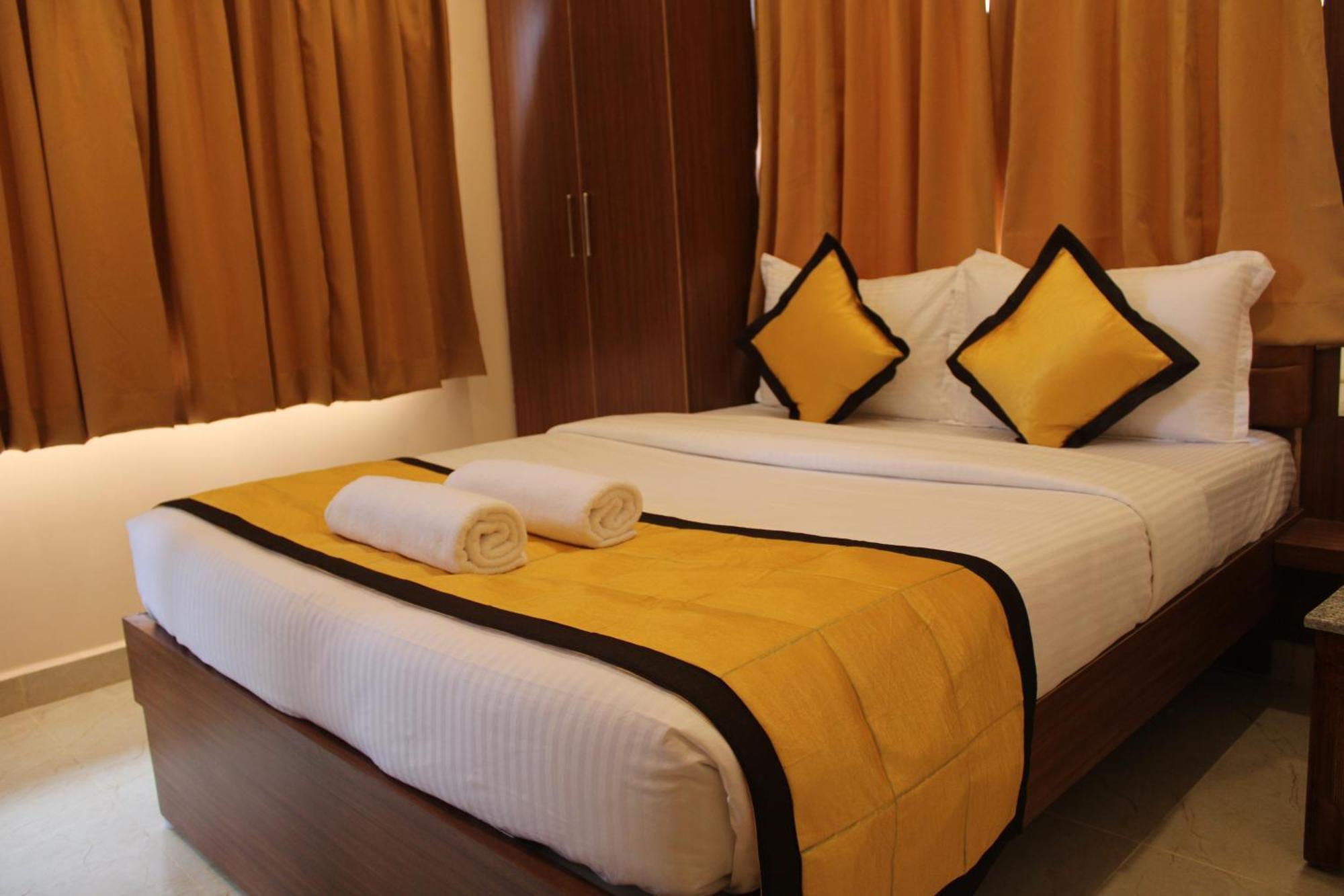 Uj Pallazzio - Business Class Luxury Hotel Tiruvannāmalai 外观 照片