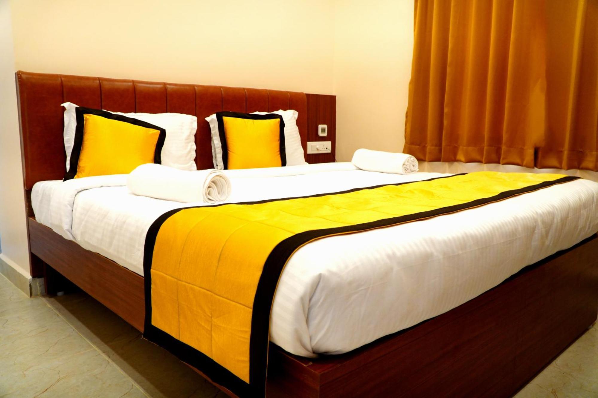Uj Pallazzio - Business Class Luxury Hotel Tiruvannāmalai 外观 照片