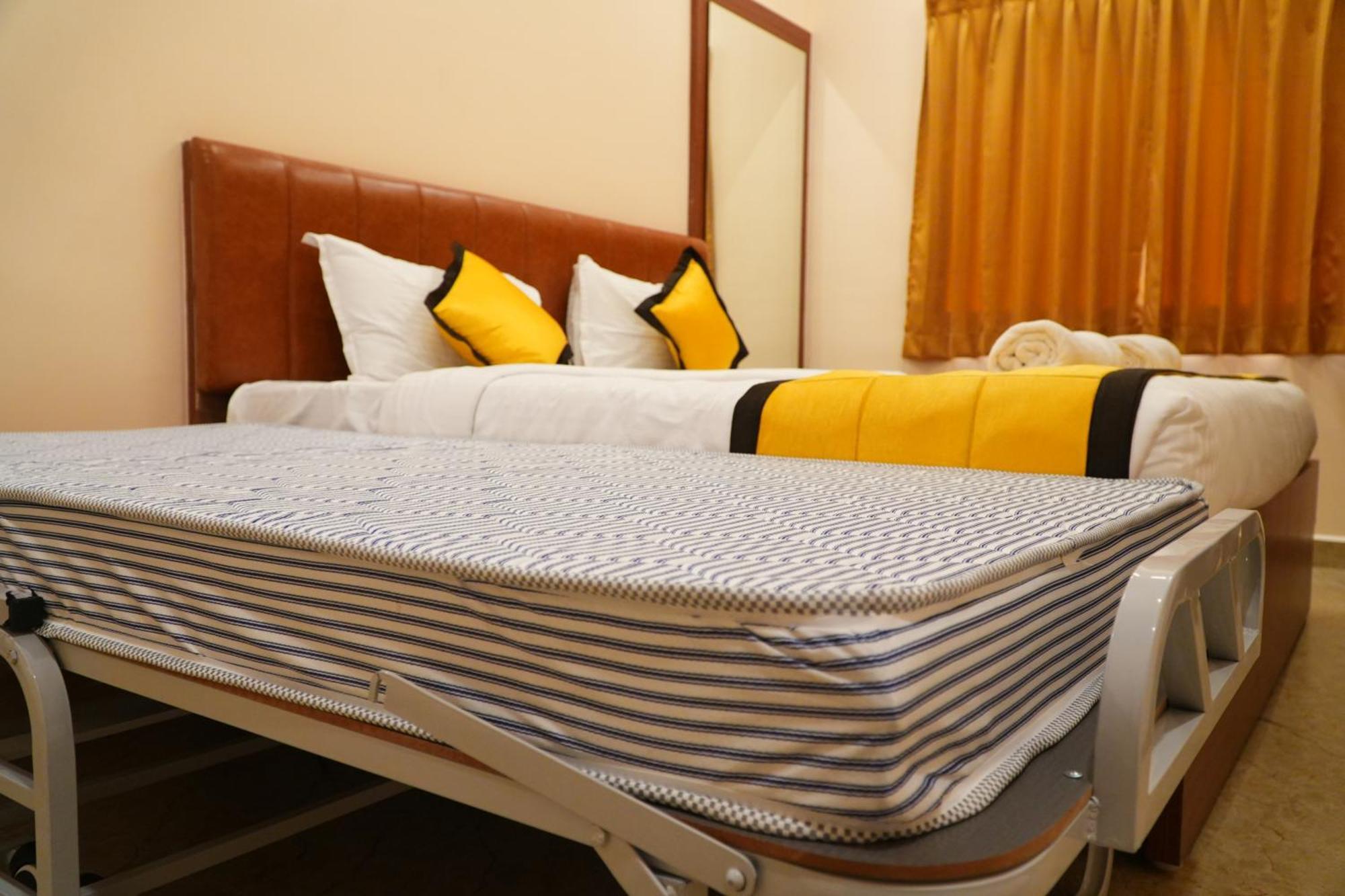 Uj Pallazzio - Business Class Luxury Hotel Tiruvannāmalai 外观 照片